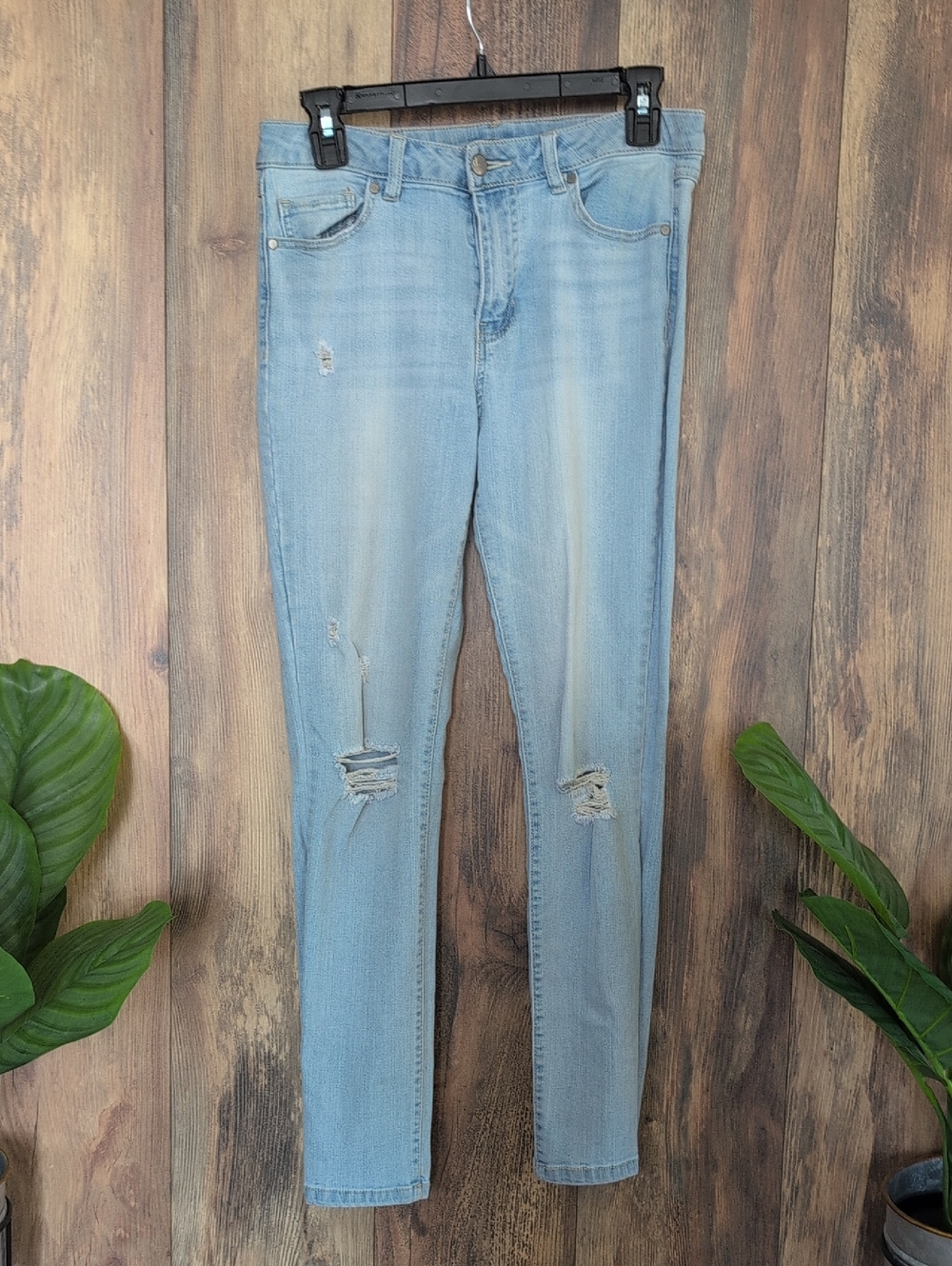 d. jeans Light Blue Distressed Skinny Jeans 6 Q268 - Picture 2 of 7